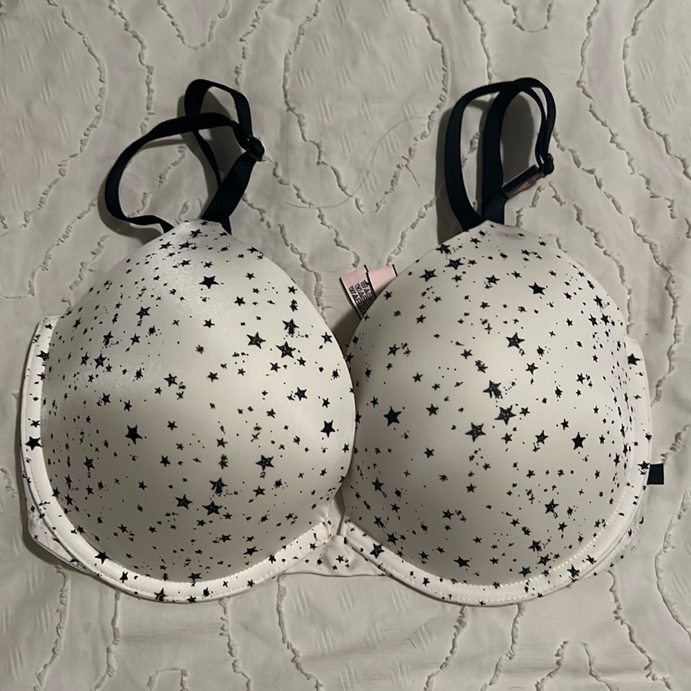 BRAND NEW Victoria secret Pink push up bra 32DDD (32F)